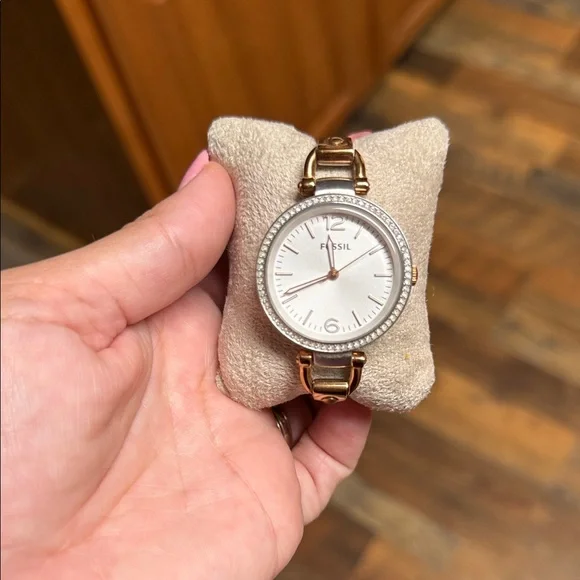 Fossil | Accessories | Fossil Twotone Silver And Rose Gold  display picture 1